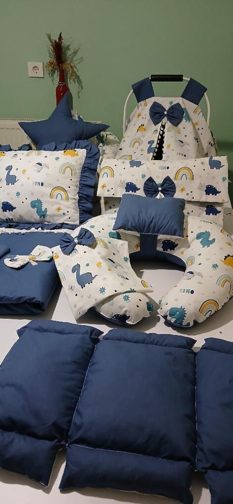 Dinozor desenli 15 parça normal set